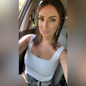 Meet your Posher, Brooke